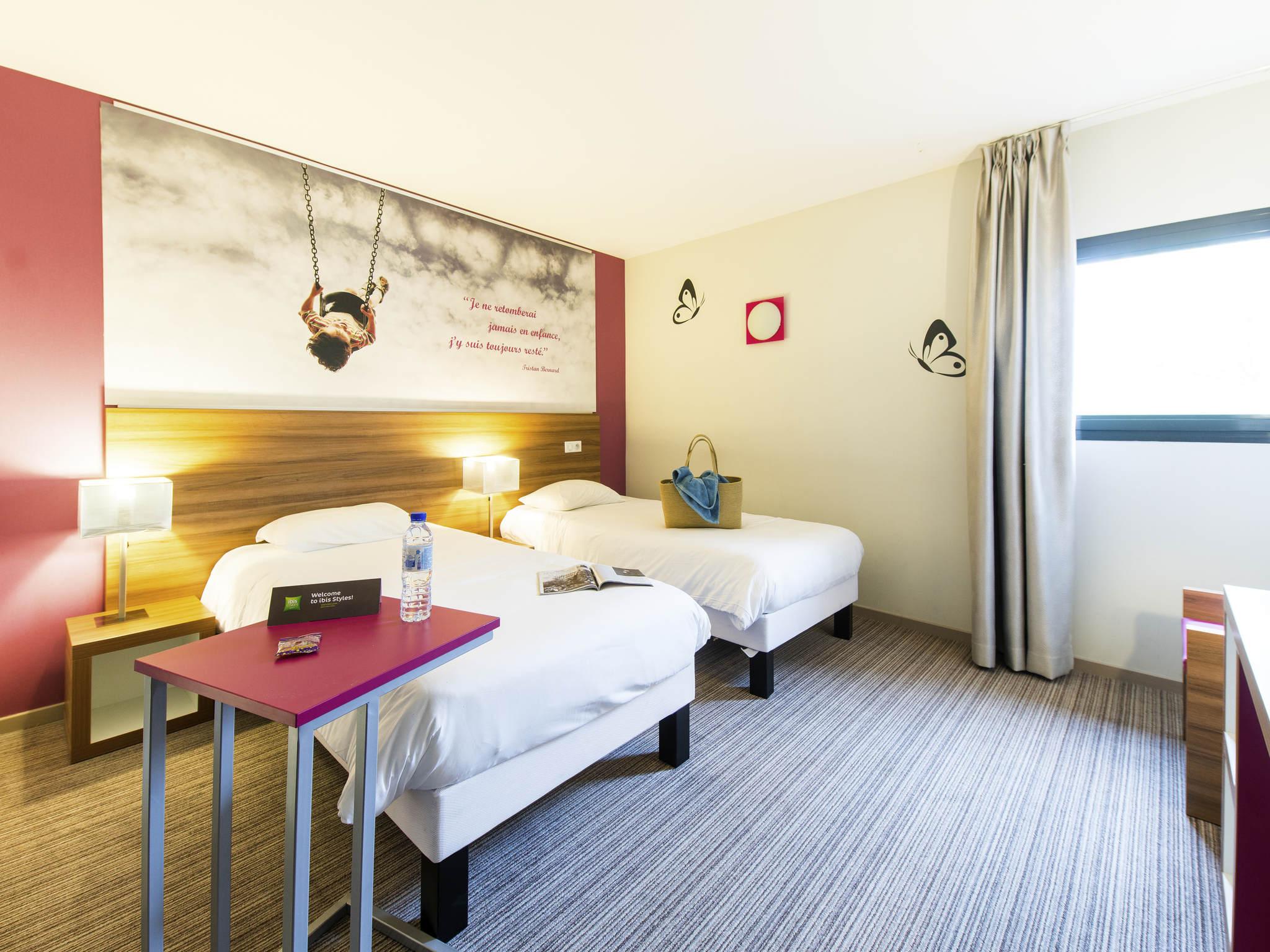 Ibis Styles Castres Hotell Eksteriør bilde