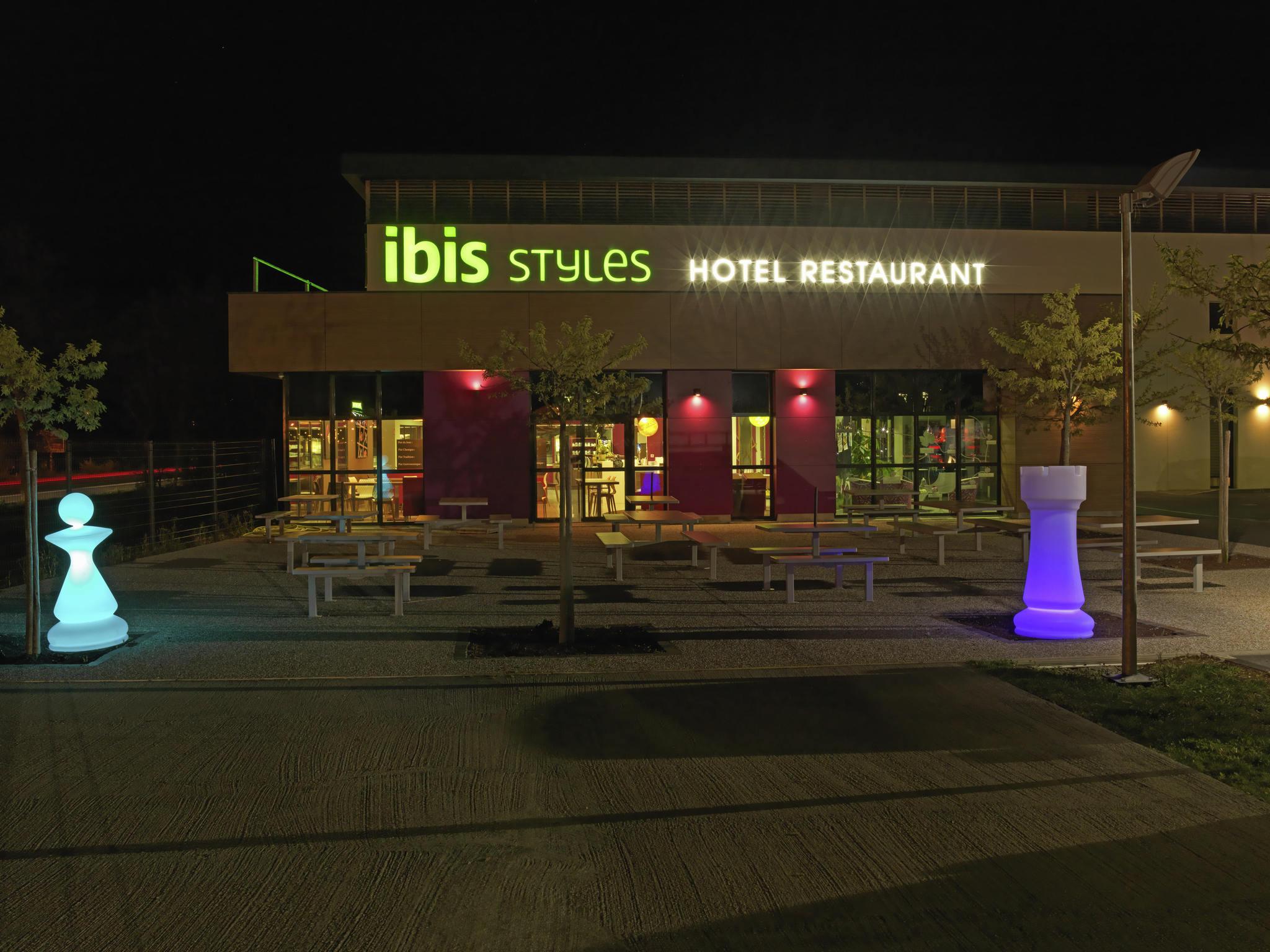 Ibis Styles Castres Hotell Eksteriør bilde